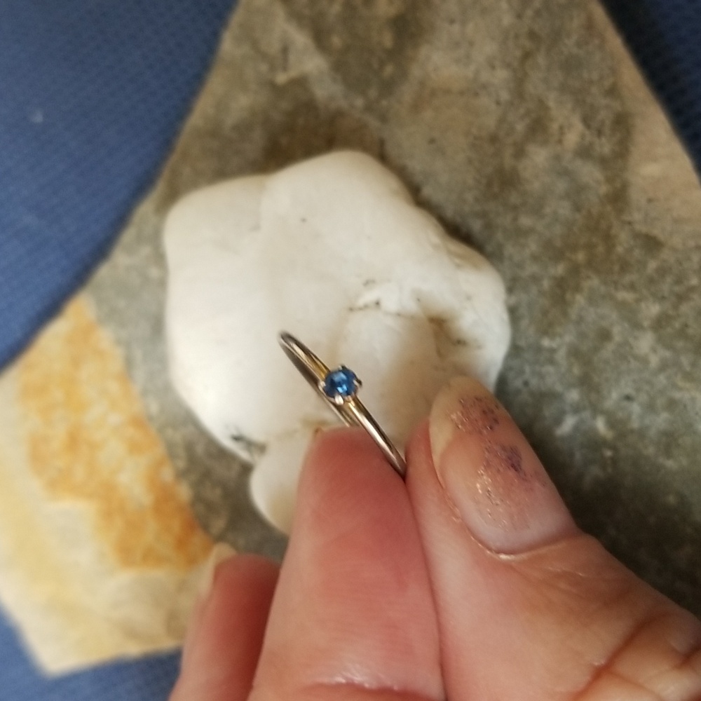 💍AQUA PINKIE RING